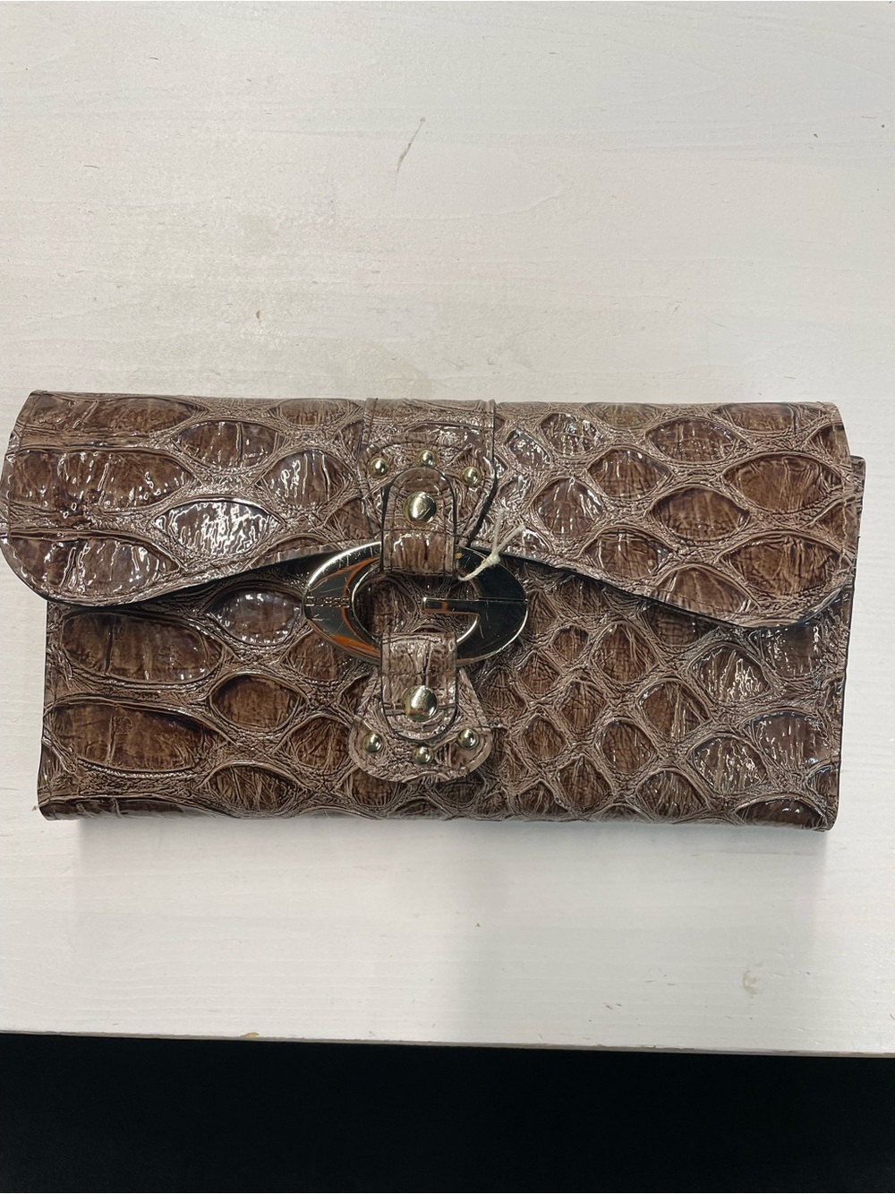 Brown Croc Embossed Patent Wallet Organizer Clutch Y2K - possibly Guess